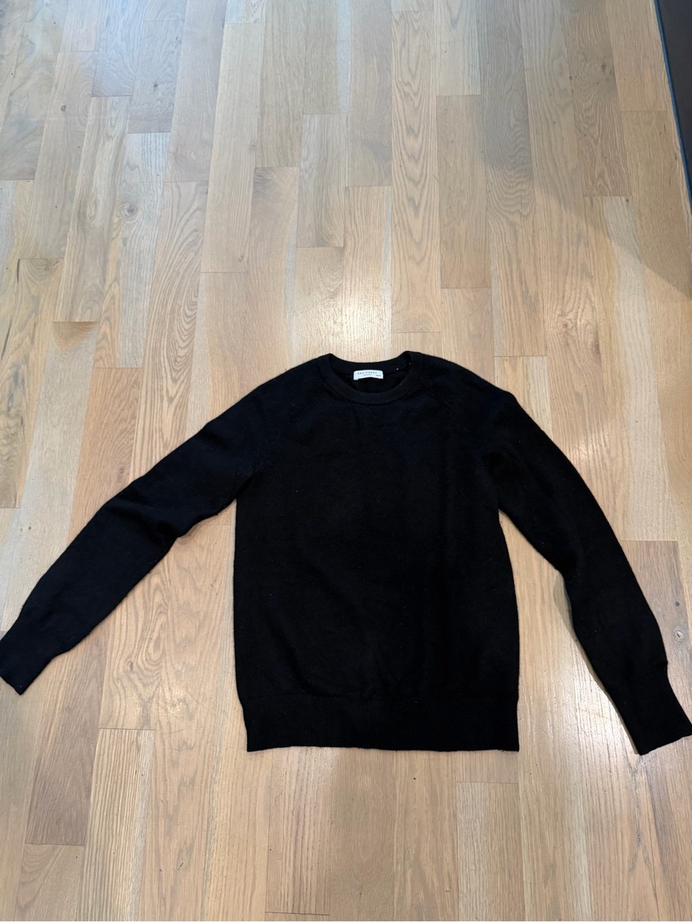 Equipment Black Crewneck cashmere Sweater xs